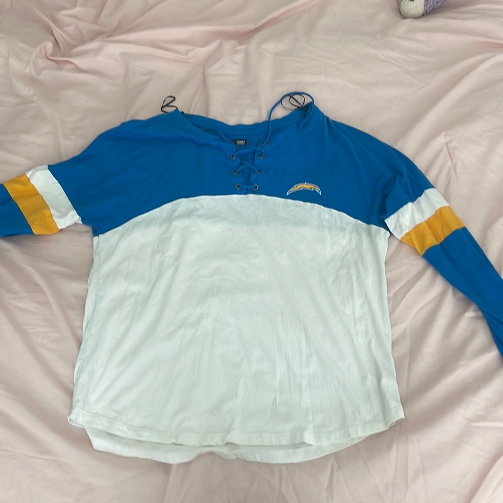 NFL Team Apparel Los Angeles Chargers Large Long Sleeve Shirt